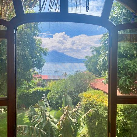 Lake Front Cabin At Los Elementos Santa Cruz La Laguna Eksteriør billede