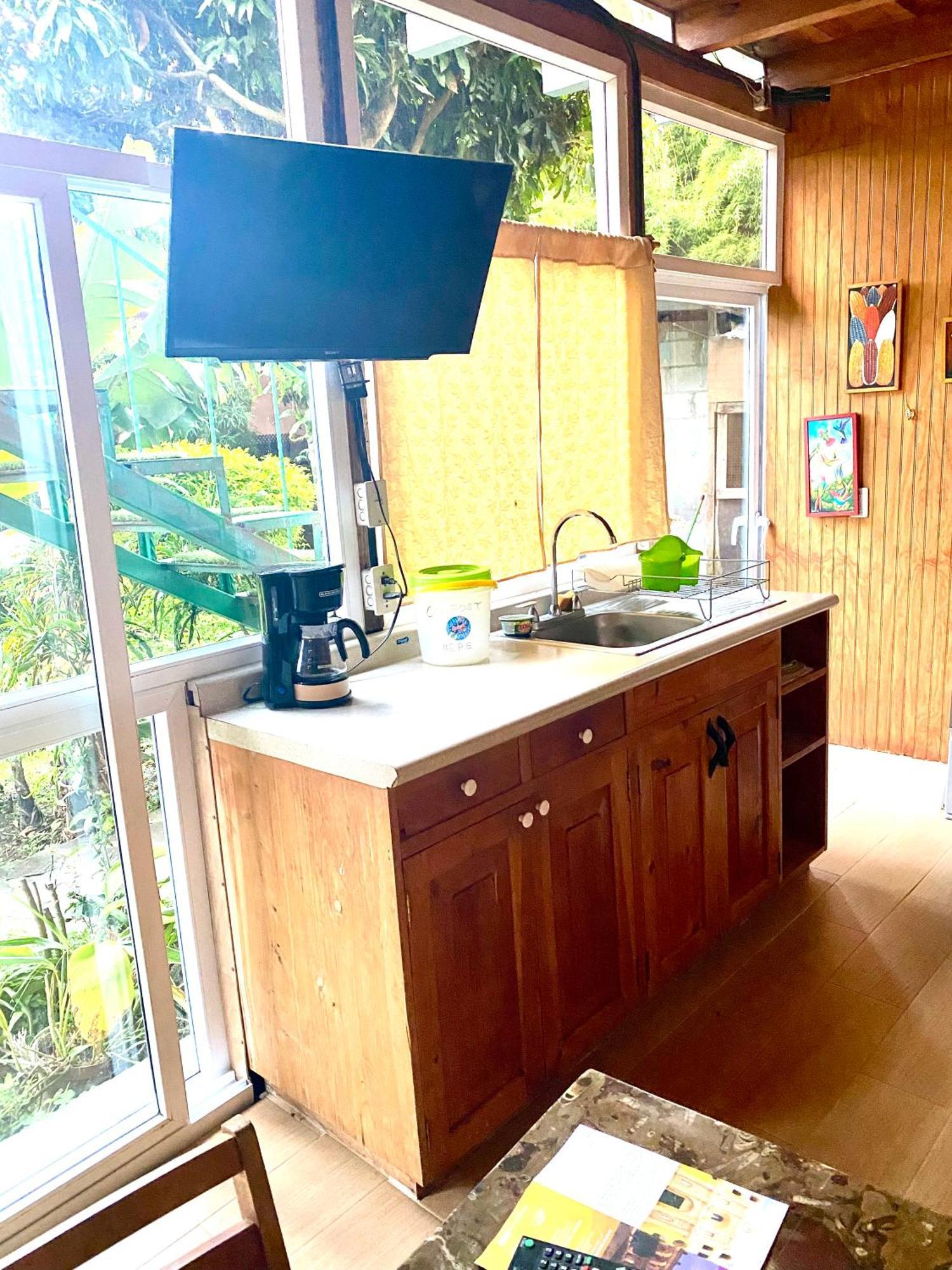 Lake Front Cabin At Los Elementos Santa Cruz La Laguna Eksteriør billede