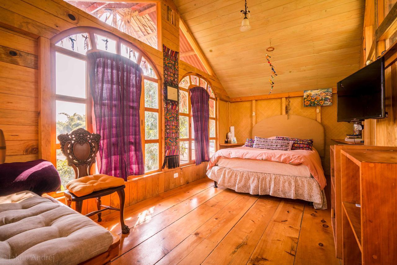 Lake Front Cabin At Los Elementos Santa Cruz La Laguna Eksteriør billede